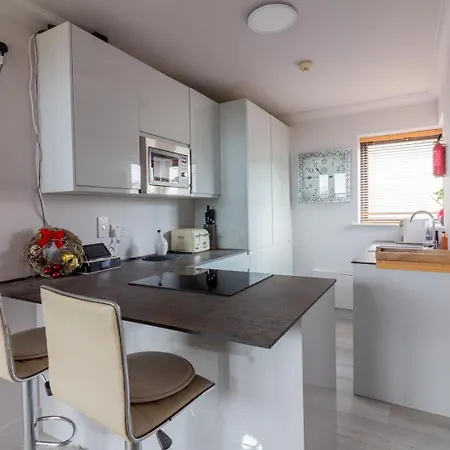 Guestready - Tranquil Slumber In The Coast Apartment Dublin